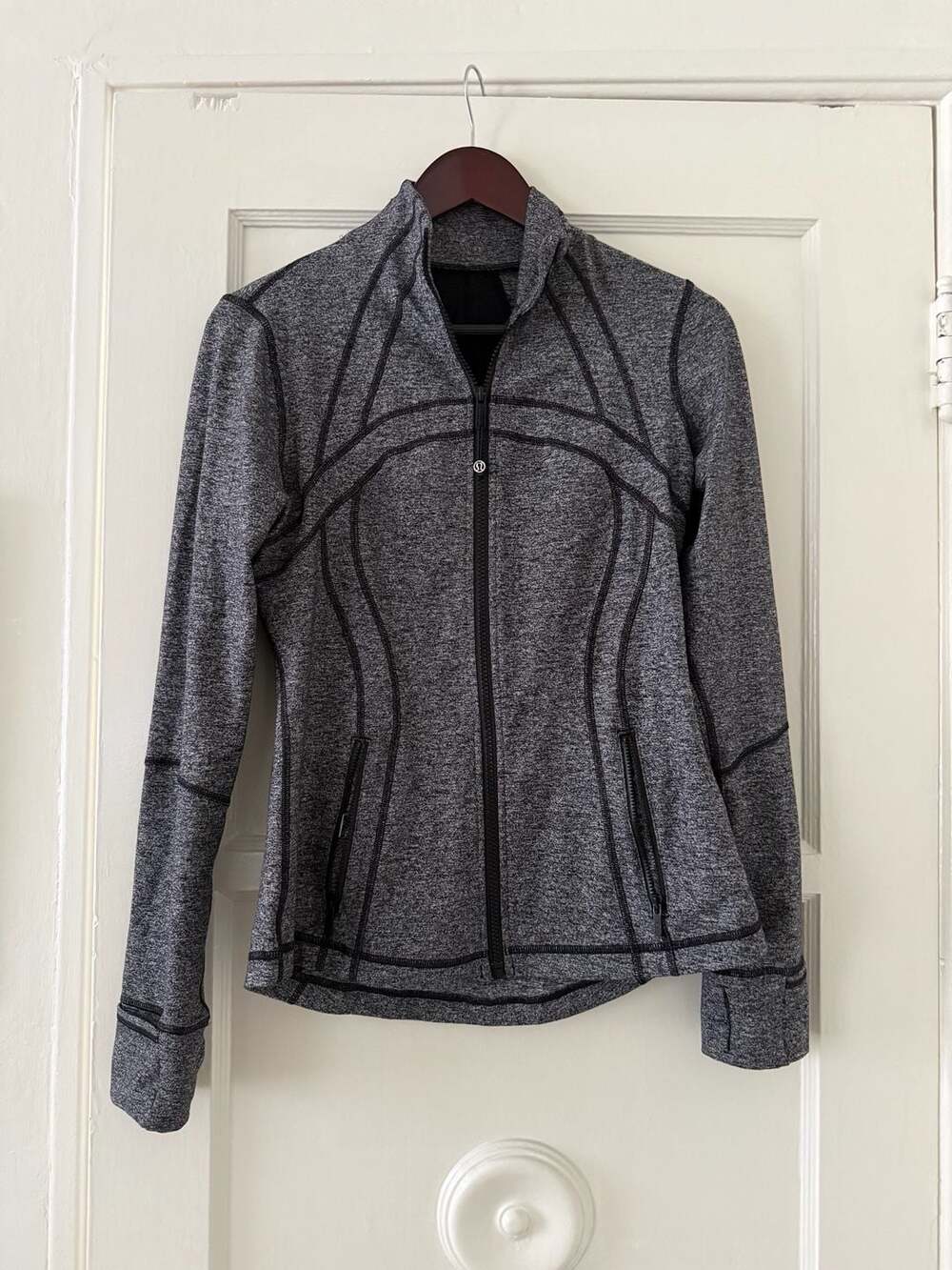 Lululemon Define Jacket Luon in Heathered Black Size 8
